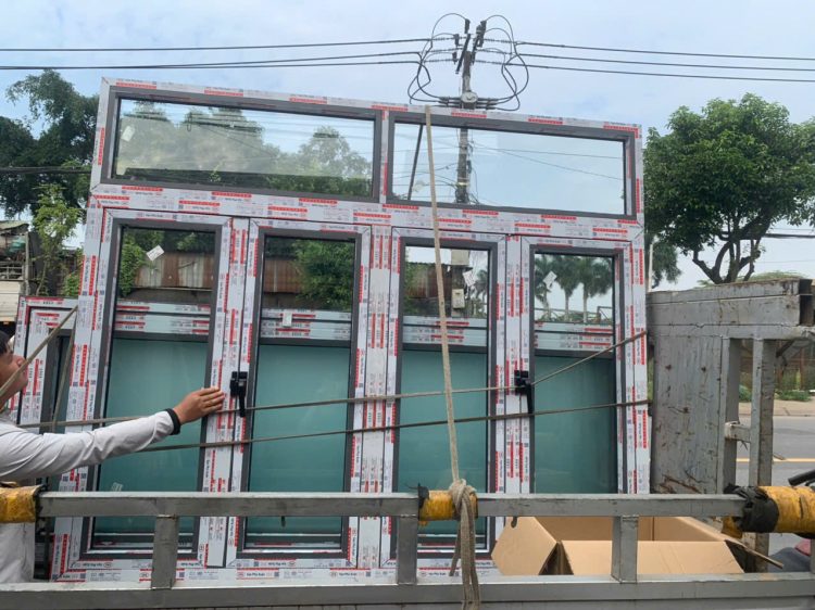 THU MUA CỬA NHÔM CŨ 0355.227.696